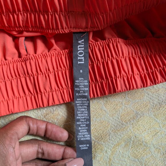 Vuori Dash Shorts Sz S - Picture 4 of 4